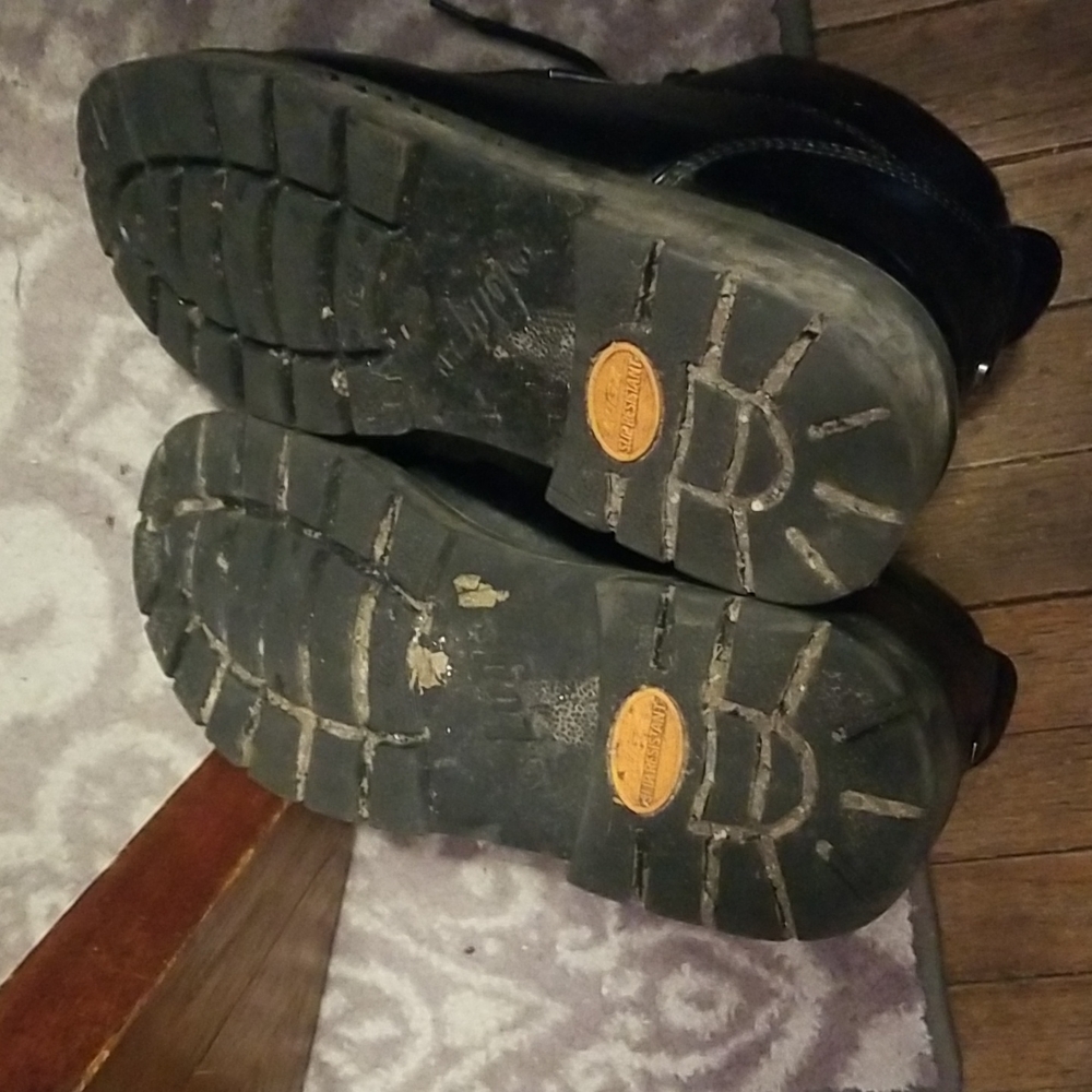 Lugz - Picture 4 of 4
